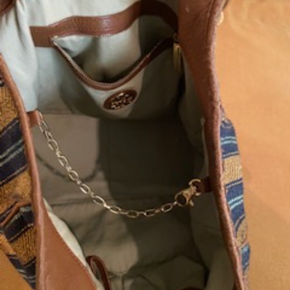 Handbag - Picture 5 of 6